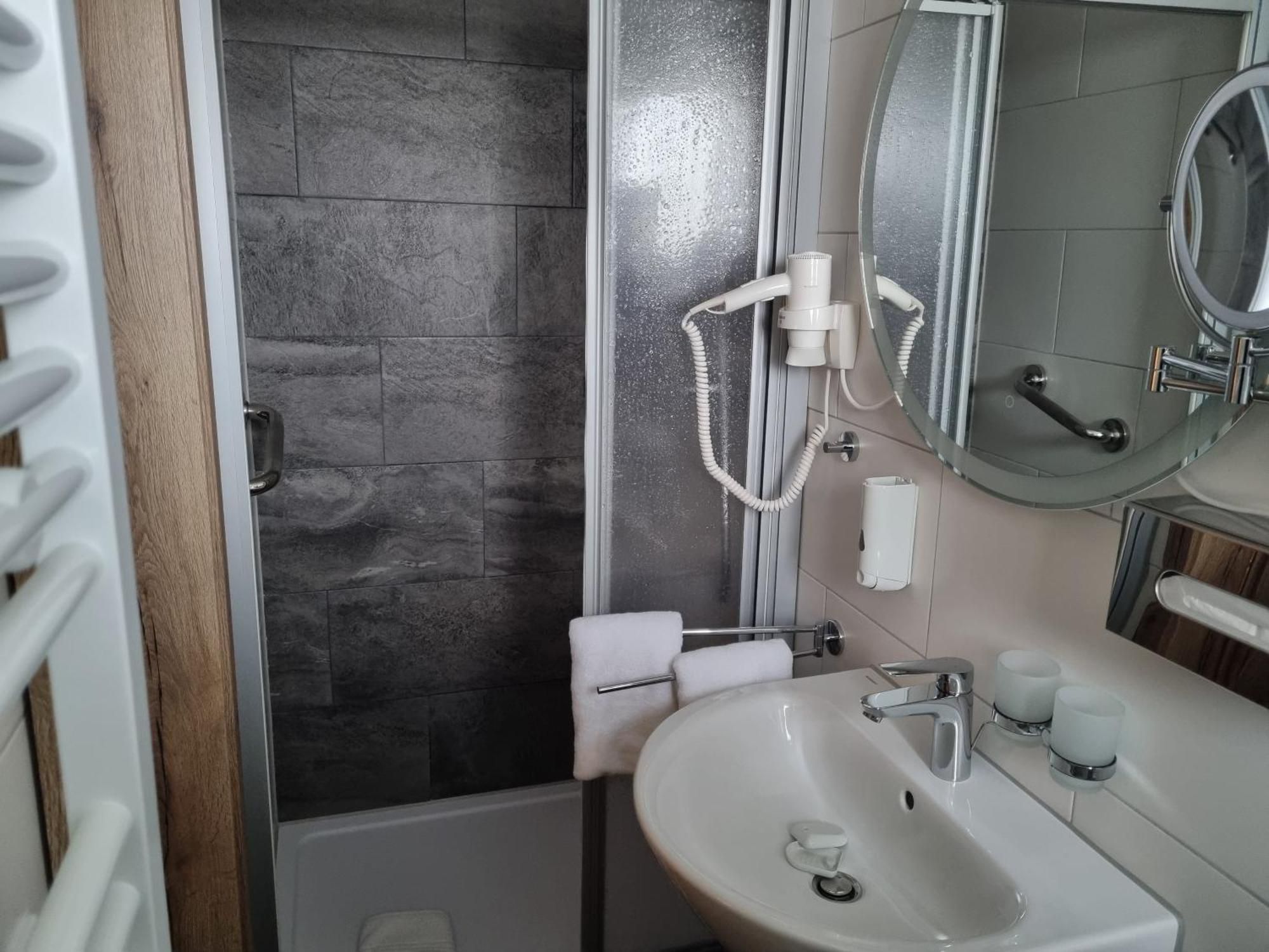Hotel Julia Am Deich Norden Room photo